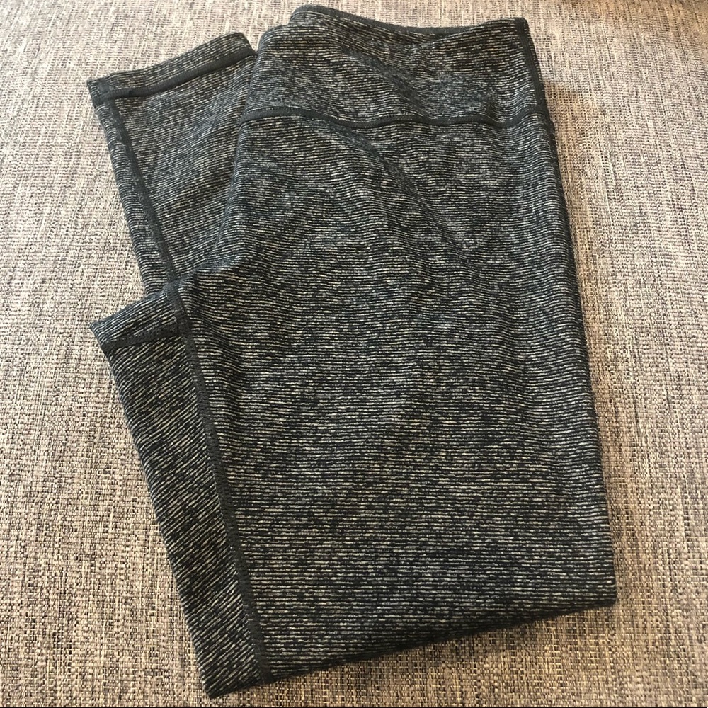 Zella Gray/Black Leggings Size S